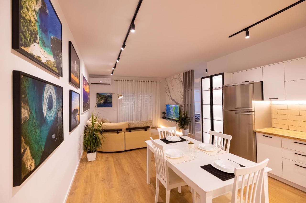 Victoria Lungomare Apartment Vlore Luaran gambar